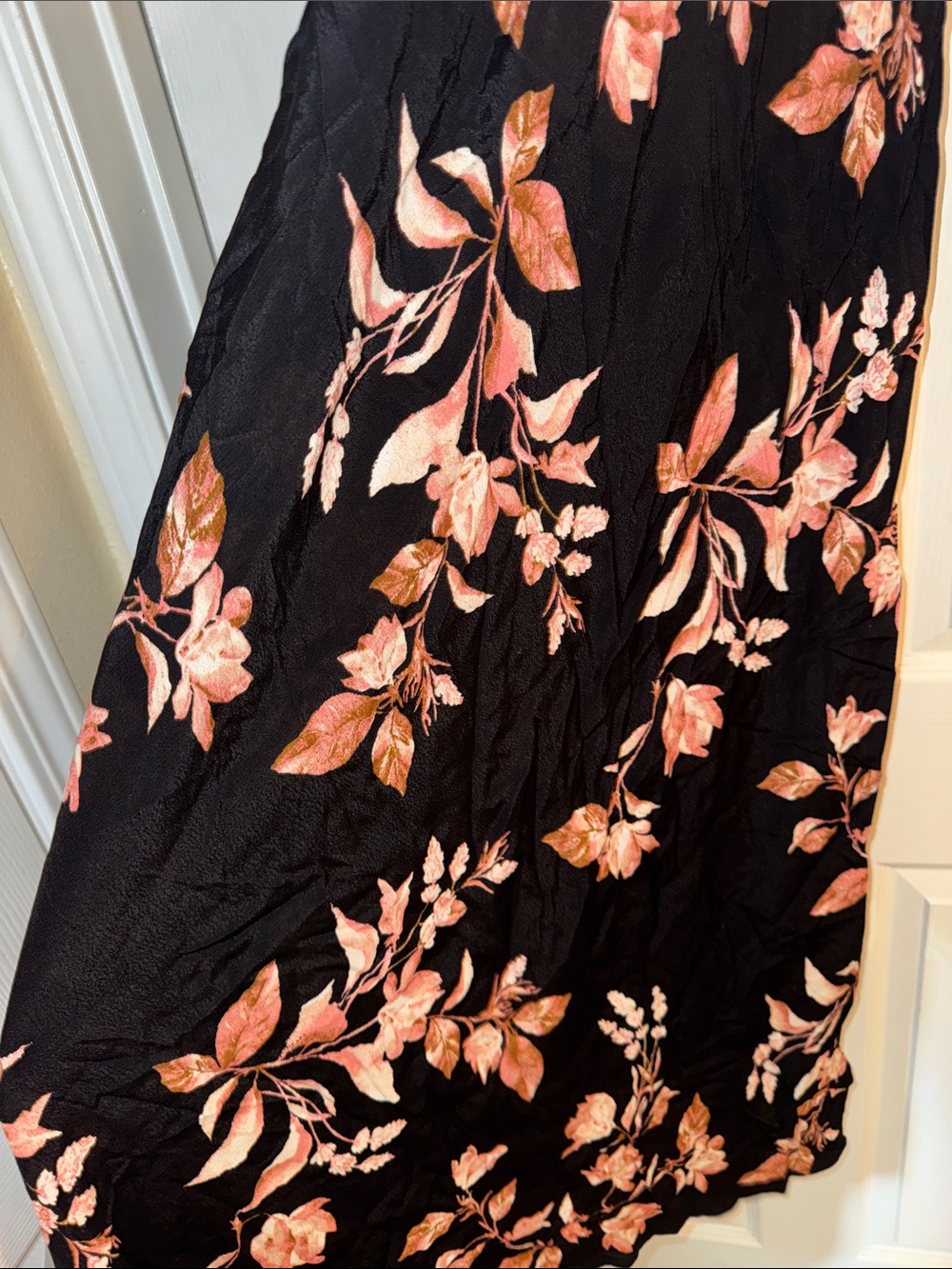 Forever 21 Black Maxi Dress with Pink Floral Print - Picture 5 of 11